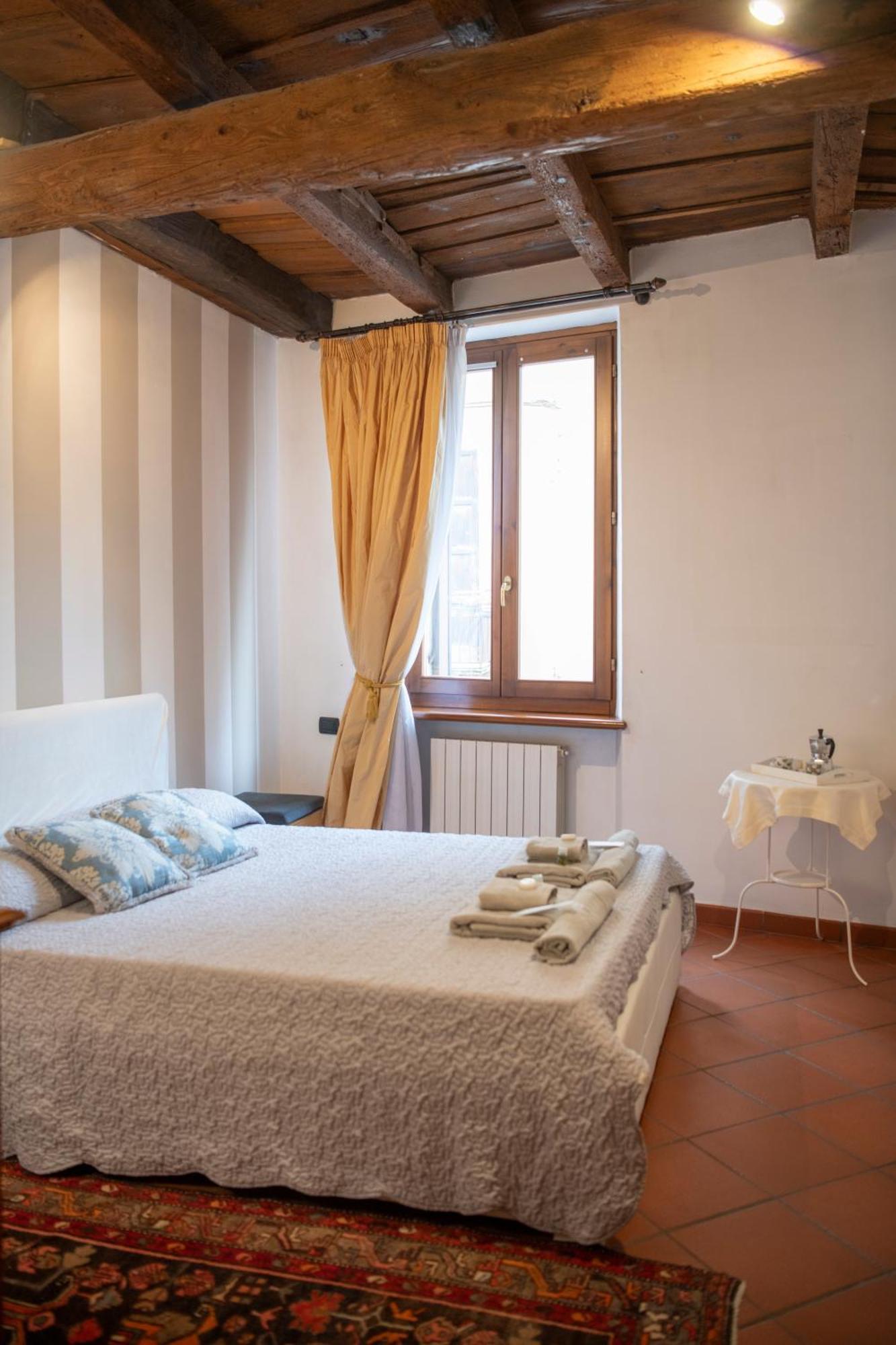 Ai Piedi Del Castello / 4Pl / Apt. Full Vérone Extérieur photo